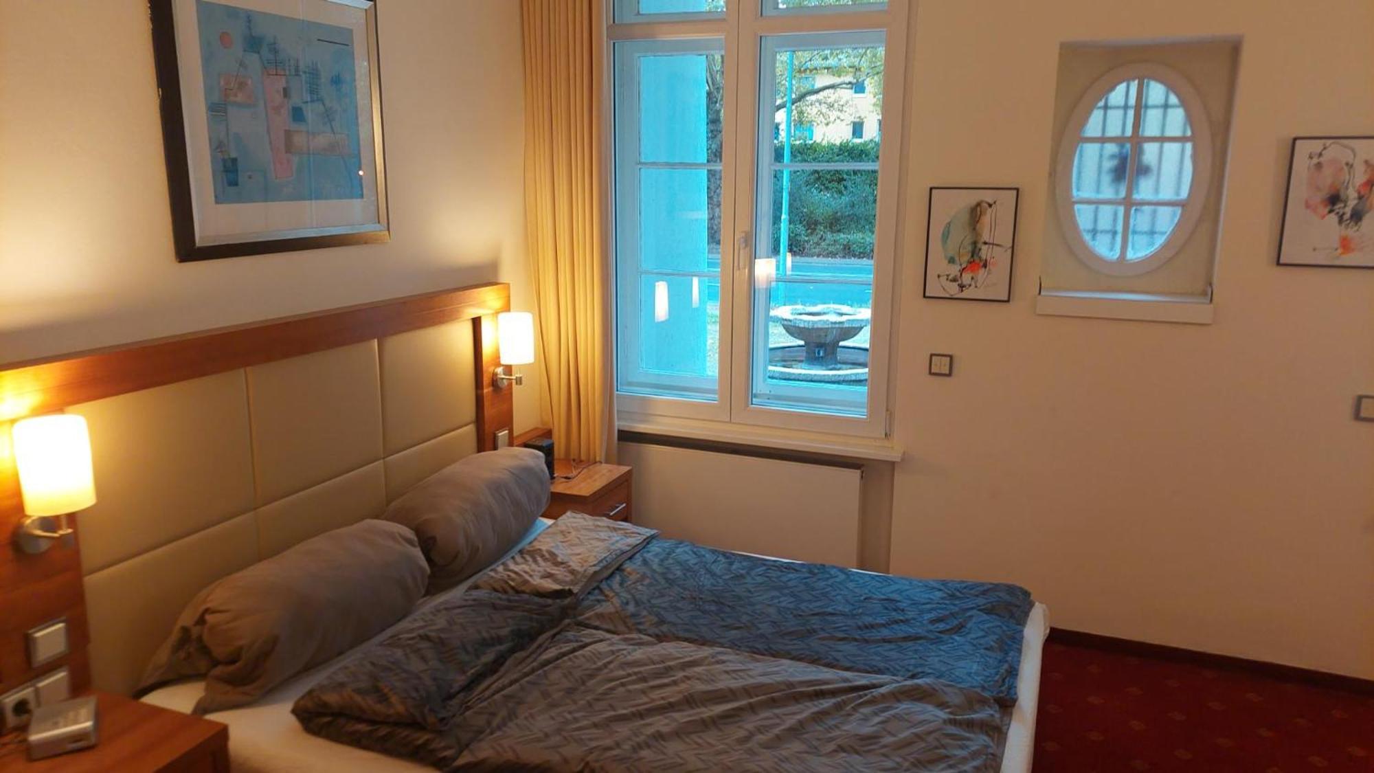 Die Villa, Zimmer 17, Dz Leverkusen Dış mekan fotoğraf